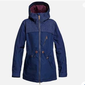 Roxy Slated Ski or Snowboard Jacket in Medium